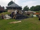 Holzkohle wieder im Verkauf